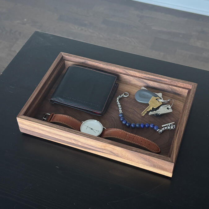 tray, walnut